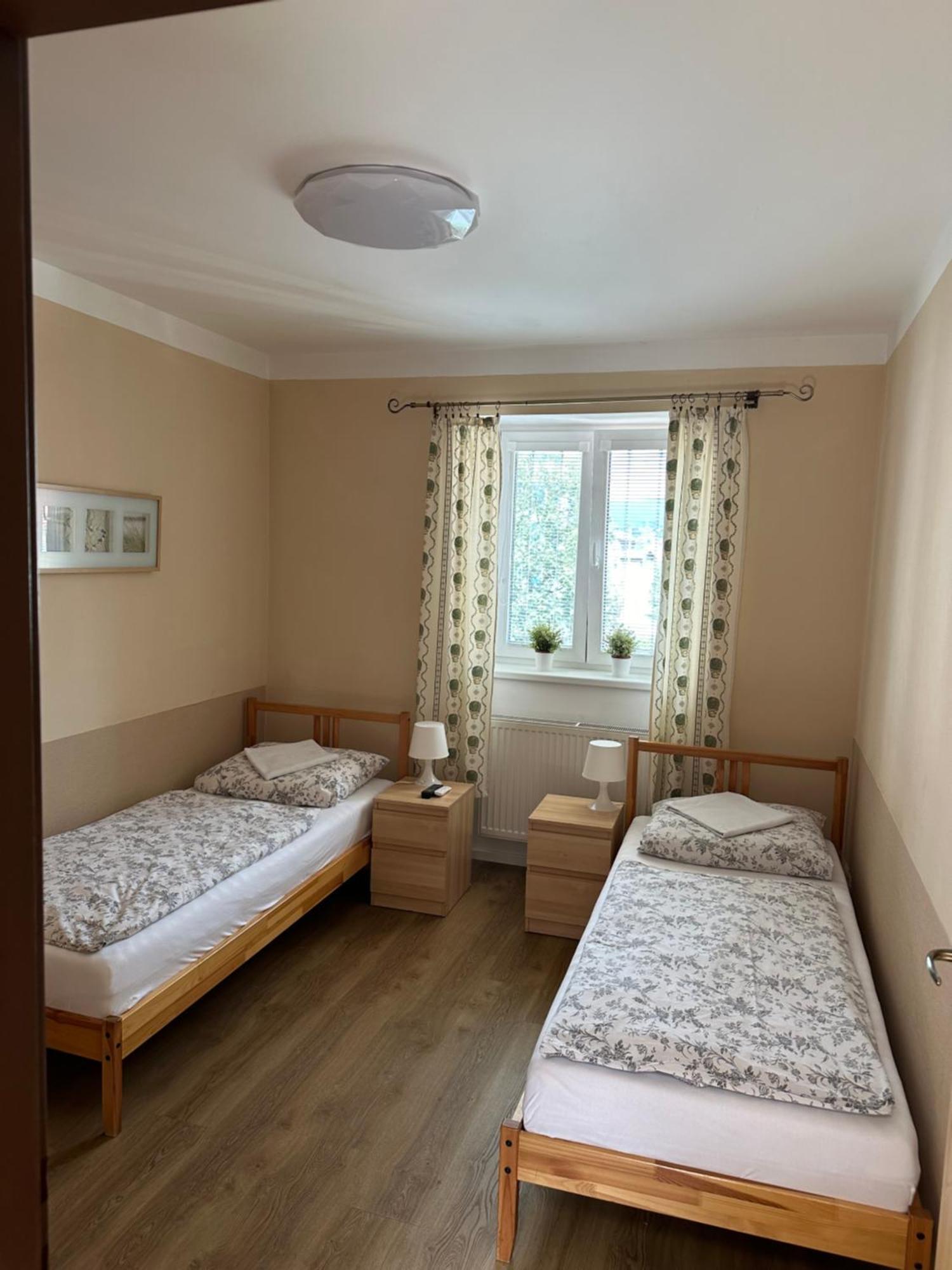 Penzion Aladdin Teplice Exterior foto